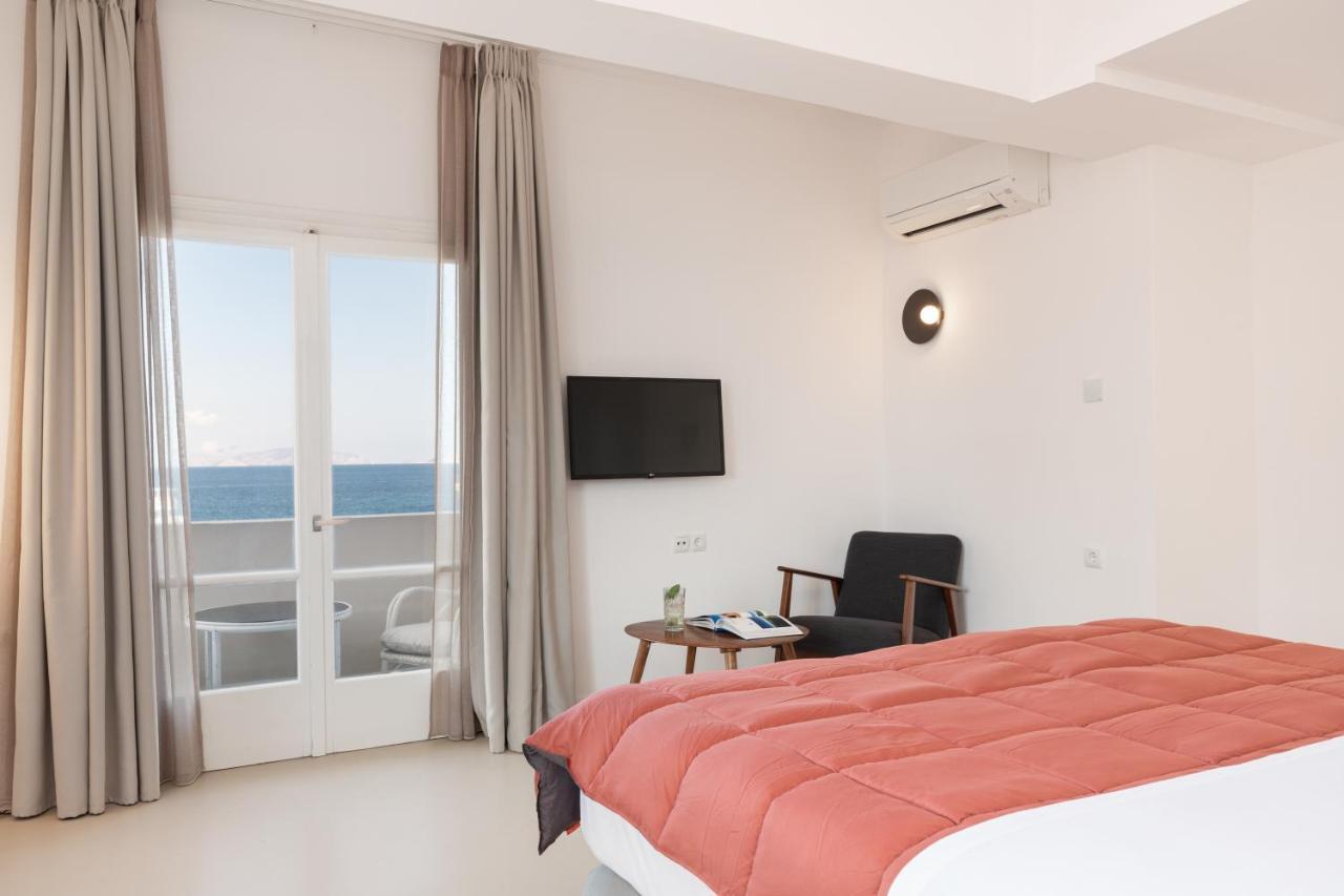 ספצס Hotel Roumani מראה חיצוני תמונה