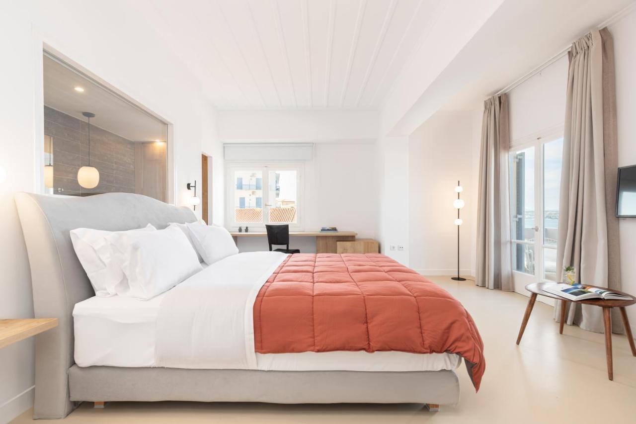 ספצס Hotel Roumani מראה חיצוני תמונה