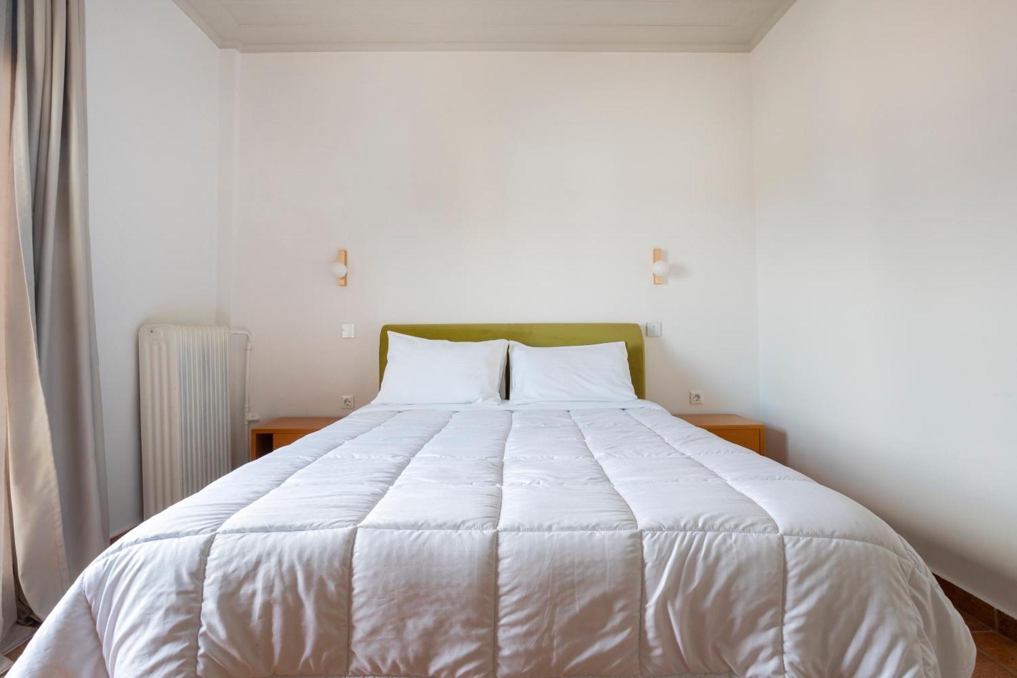 ספצס Hotel Roumani מראה חיצוני תמונה