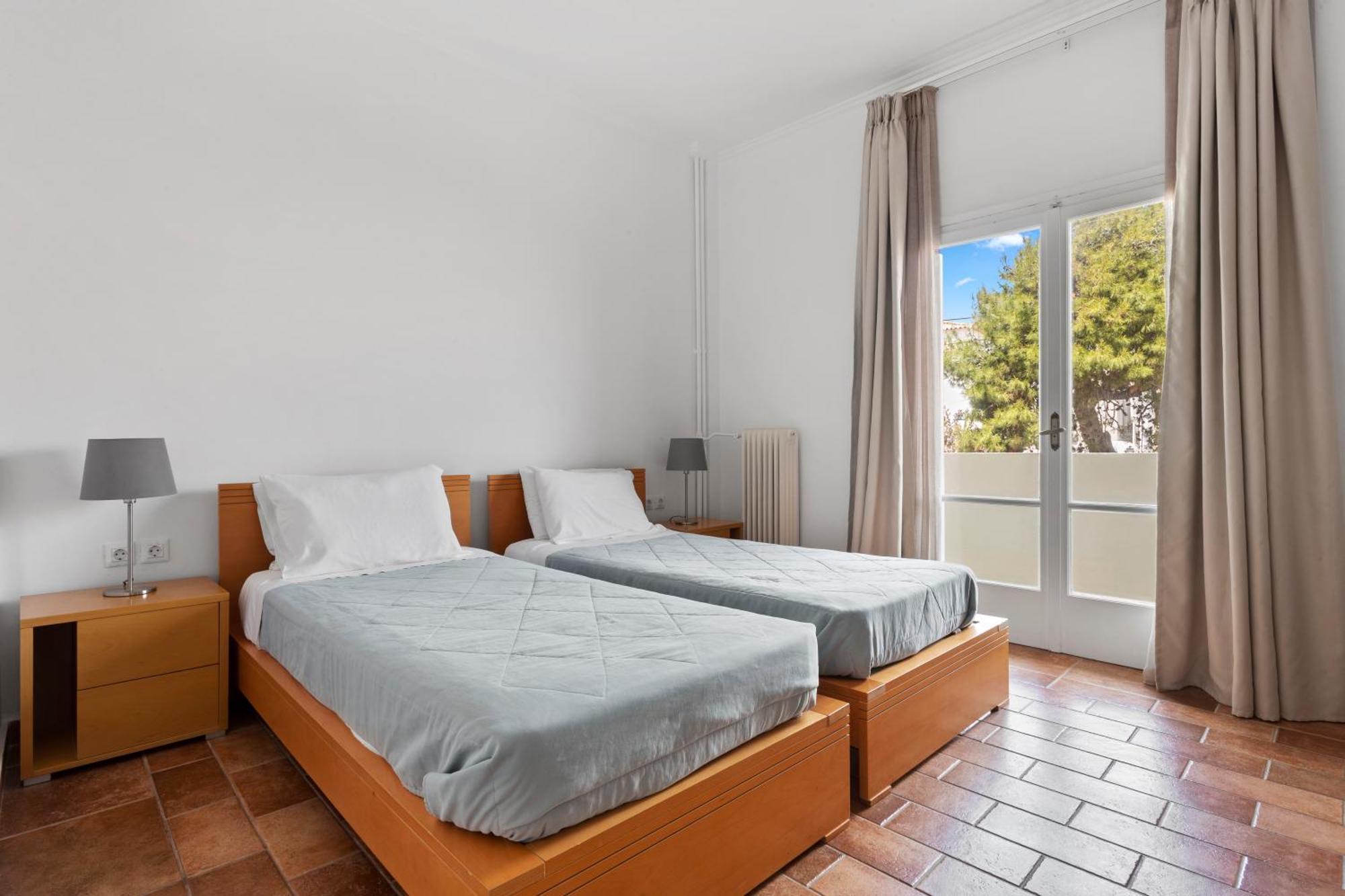 ספצס Hotel Roumani מראה חיצוני תמונה